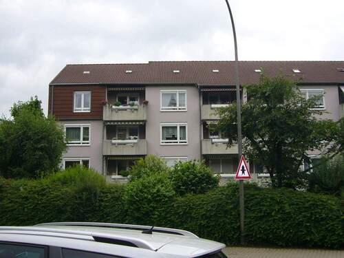 Außenansicht - 3 Zimmer Etagenwohnung zum Kaufen in Baunatal