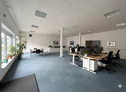 Einrichtungsbeispiel - KI generiert - Büro mit 50,00 m&sup2; in Scheuerfeld zur Miete