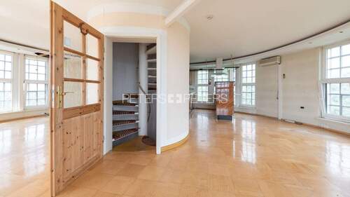 Wohn- und Kochbereich - Mehrfamilienhaus, Wohnhaus mit 129,60 m&sup2; in Pinneberg zum Kaufen