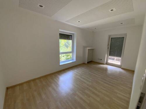 Schlafzimmer (Wohnung OG) - 