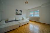 Zimmer 2 - 