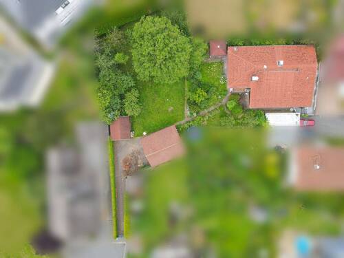 Aufsicht - 9 Zimmer Einfamilienhaus zum Kaufen in Fürth