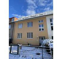 3-Zimmer-Altbauwohnung mit Einbauküche in ruhiger Lage - Greifswald Nördliche Mühlenvorstadt