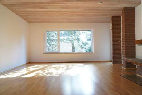 ca. 41 m² großes Wohnzimmer - 