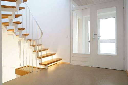 Eingangsbereich u. Windfang - 