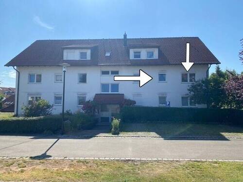Außenansicht - STARKE PREISREDUZIERUNG Charmante 3-Zimmer-Wohnung mit Balkon und Garage