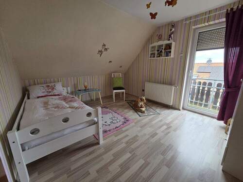 Kinderzimmer DG - 