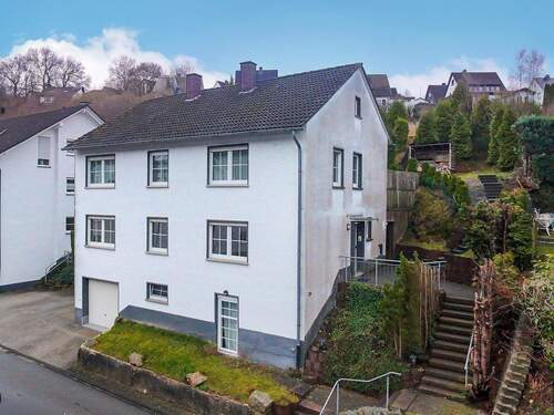 Außenansicht - 3 Zimmer Etagenwohnung in Olpe