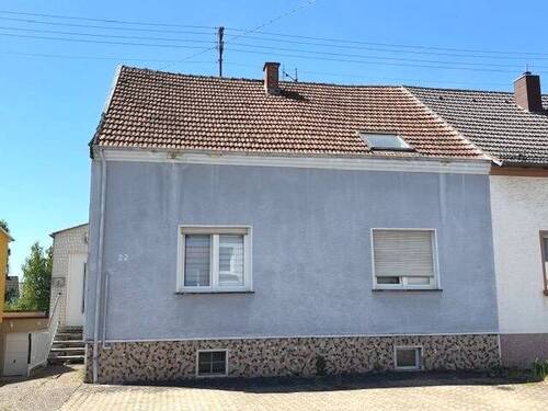 Straßenansicht 3 - Einfamilienhaus in Schwalbach