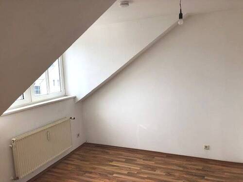 Bild 8 - Etagenwohnung mit 75,00 m² in Sonneberg zur Miete