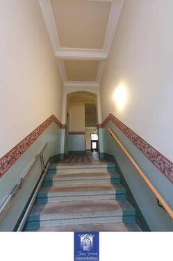 Treppenhaus - Etagenwohnung mit 28,80 m² in Dresden zum Kaufen