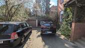 Hinterhof mit Garagen und Stellplätzen - Mehrfamilienhaus, Wohnhaus in Schwarzenbek