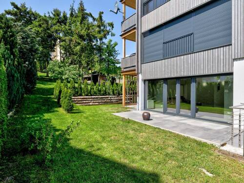 Gepflegtes, modernes Gesamtbild - 