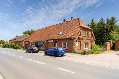 Außenansicht - Mehrfamilienhaus, Wohnhaus zum Kaufen in Bleckede