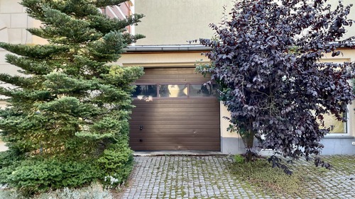 Garage - 