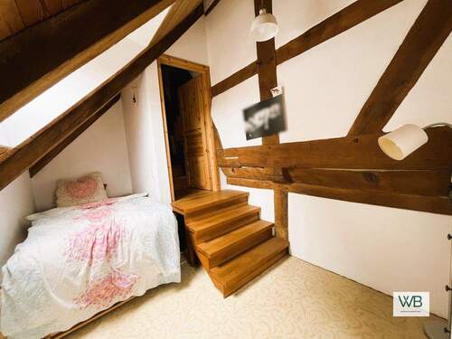 Schlafzimmer - Seltenes Fachwerkjuwel mit Einzeldenkmalschutz stilvoll modernisiert in bester Lage von Fallersleben