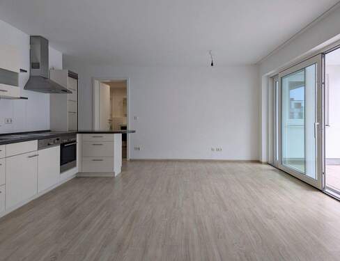 Wohn- und Essbereich, ca. 32 m² - 