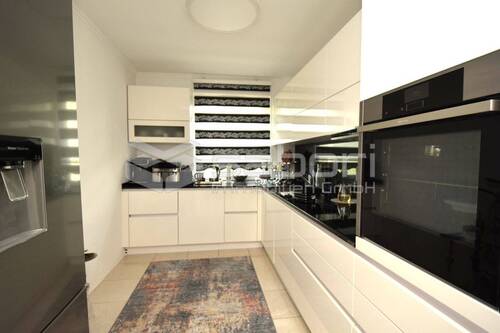 Küche EG - 6 Zimmer Etagenwohnung in Hamburg