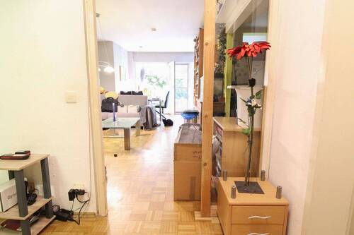 Eingangsbereich - 2 Zimmer Einfamilienhaus zum Kaufen in Krefeld