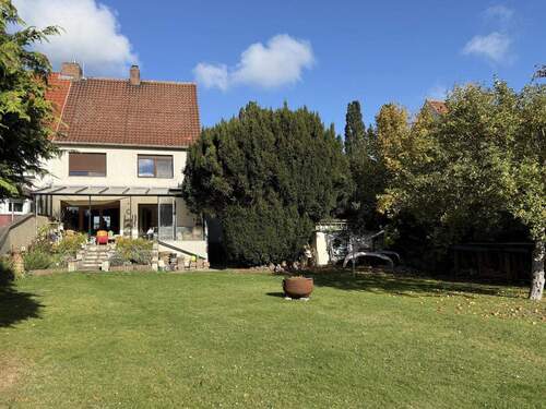 Hausansicht - 5 Zimmer Doppelhaushälfte in Lengede