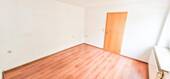Schlafzimmer - 5 Zimmer Etagenwohnung zum Kaufen in Kaufbeuren
