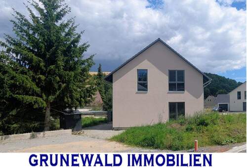 Ansicht - Keine Lust auf Baustress? Familienfreundliche Dopelhaushälfte in Eisenberg – Kursdorf.