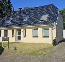 Wohnen und vermieten: Energetisch saniertes Haus mit 2 separaten Wohneinheiten - Hanerau-Hademarschen