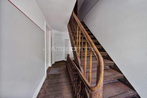 Treppenhaus Vorderhaus - Gewerbeobjekt (Büro, Produktion, Verkauf) in Hamburg