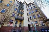 Haus Rückansicht - 3 Zimmer Etagenwohnung in Leipzig