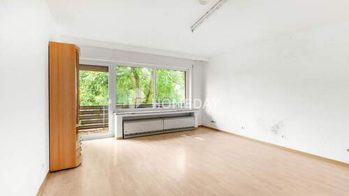 1. OG Wohnzimmer 1 - Mehrfamilienhaus, Wohnhaus mit 185,00 m² in Neustadt zum Kaufen