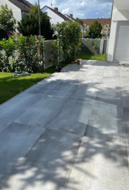 moderner Bodenbelag - 4 Zimmer Terrassenwohnung in Riedstadt