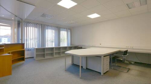 M651 - Empfang mit Büro - Bild 1 - 