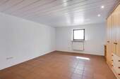 Großes Zimmer Untergeschoss - 