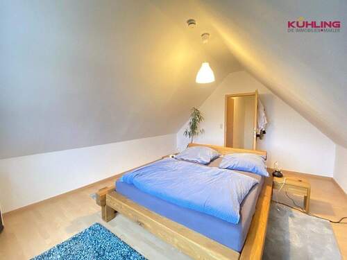 Schlafzimmer - Dachgiebel - 