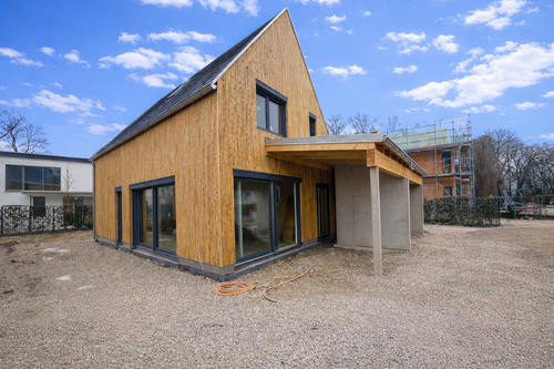 Ansicht - Gestalten Sie Ihr Traumhaus in einer der Top Lagen Ismanings am Isarhochufer als Ausbauhaus.