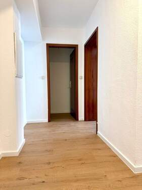 Flur - 3 Zimmer Etagenwohnung zur Miete in Nürnberg