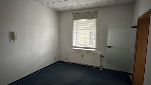 Gewerbe EG - Büro - 