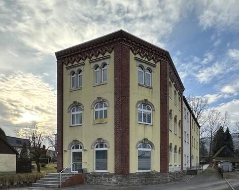 Außenansicht - Ein Haus - viele Möglichkeiten!