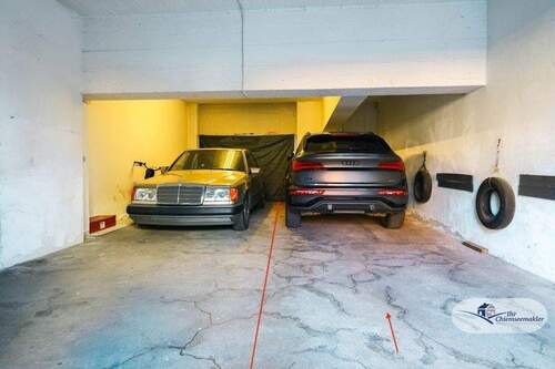 Garage - 