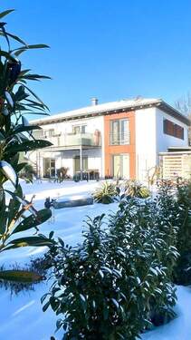 Bild 1 - In dieser grünen Oase verschmelzen Wohnen und Arbeiten zu Wellness