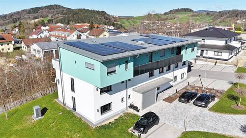 Hausansicht - Mehrfamilienhaus, Wohnhaus mit 224,00 m&sup2; in Grafenau zum Kaufen