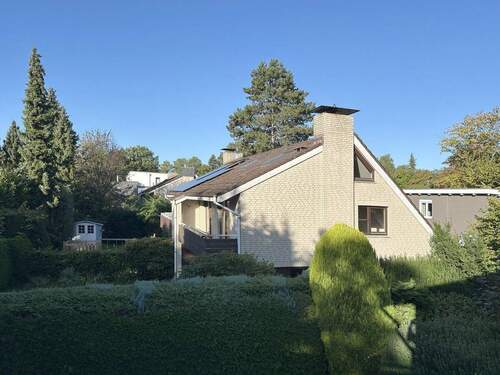 Außenansicht - Familientraum in Langenhorn - 495.000,00&nbsp;EUR Kaufpreis, ca.&nbsp; 123,00&nbsp;m&sup2;&nbsp;Wohnfl&auml;che