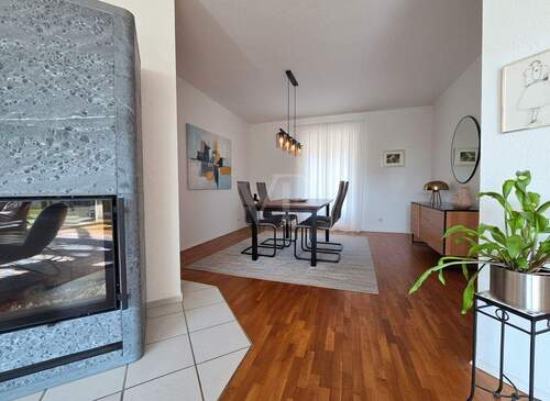 Blick in den Essbereich, Möblierungsbeispiel - 