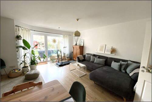 Wohn- und Essbereich - 4 Zimmer Doppelhaushälfte in Oldenburg