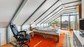 1. OG Elternschlafzimmer 1 - 