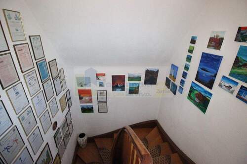 Treppenhaus - Mehrfamilienhaus, Wohnhaus mit 111,00 m&sup2; in Donaueschingen zum Kaufen