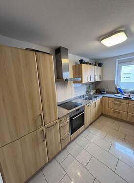Küche inclusive - 3 Zimmer Etagenwohnung in Augsburg