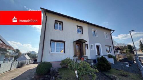 linke Doppelhaushälfte - Doppelhaushälfte im Luftkurort Finsterbergen