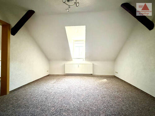 Wohnzimmer - 2 Zimmer Etagenwohnung zur Miete in Schlettau