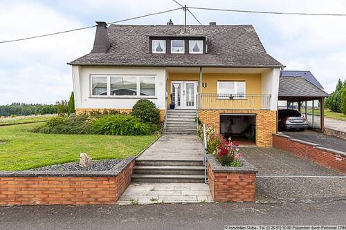 Blick von vorne - 6 Zimmer Einfamilienhaus in Höchstberg